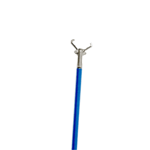 Pinça endoscópica para apreensão modelo dente de rato